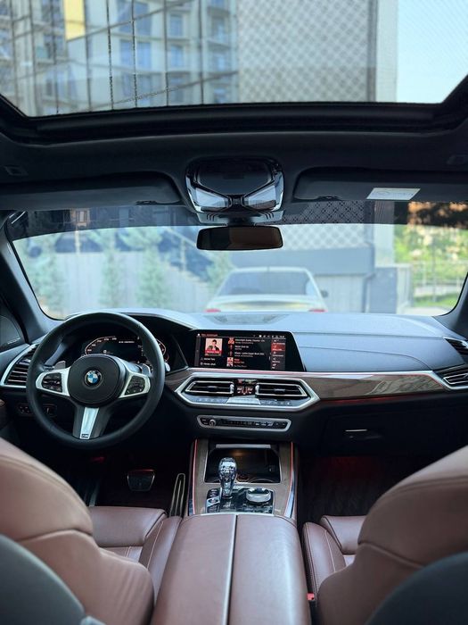 Bmw X5 M50i 4.4 twin power turbo Full