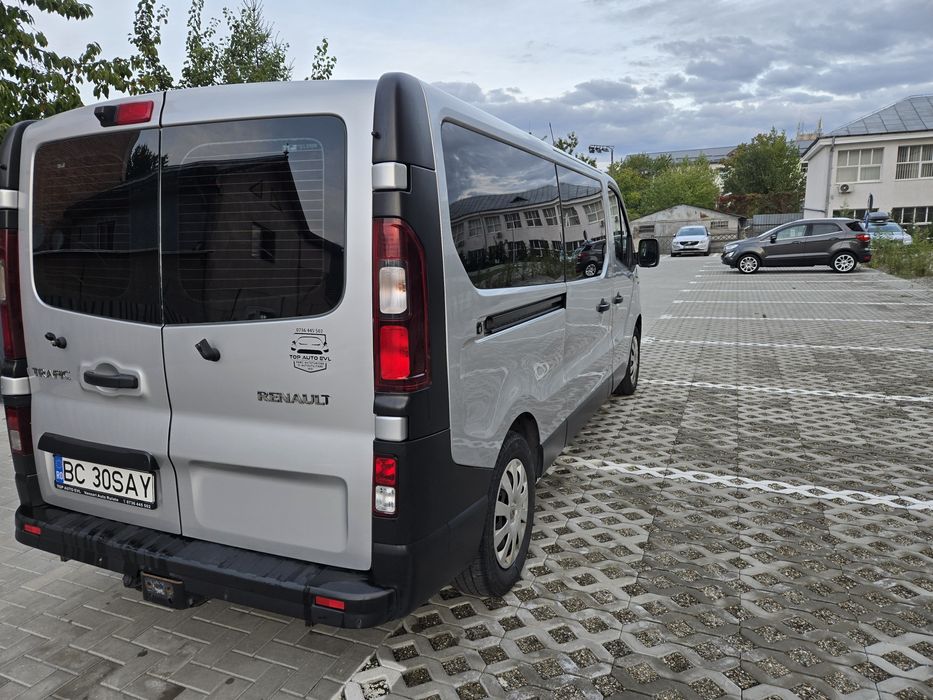 RENAULT Trafic 2015 — imagine 4