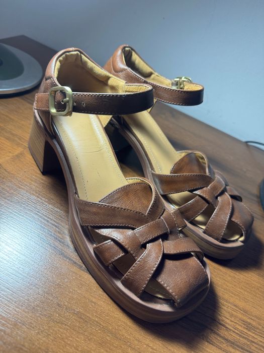 босоножки летнее