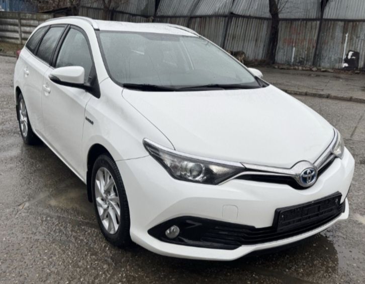 Toyota Auris Touring sport hybrid 1.,8 HSD-ECVT