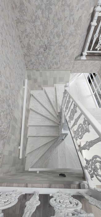 Продается участка в м-в. Строитела. Сергелийский район.

Дом построен