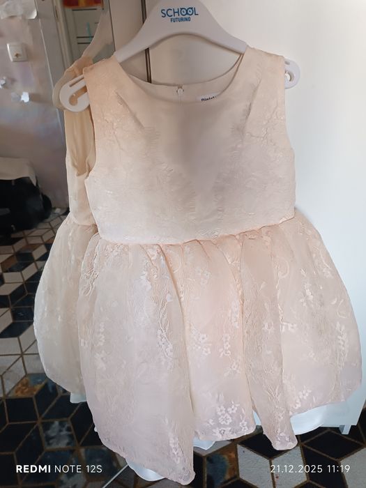 Платье на девочку