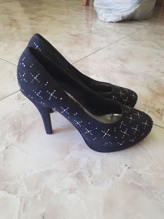 Лот обувки на ток размер 39