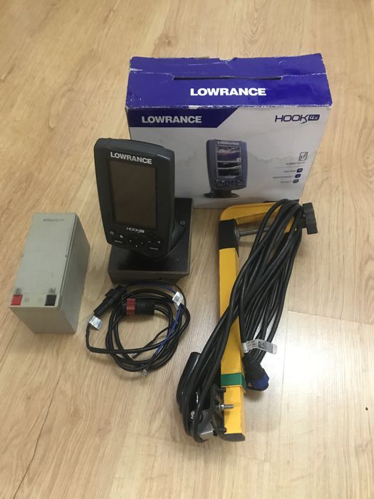 Продам лодку с электромотором и эхолотом