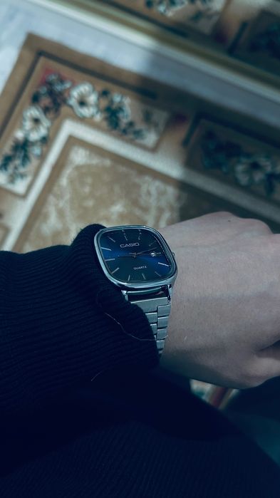 Кварцевые часы casio