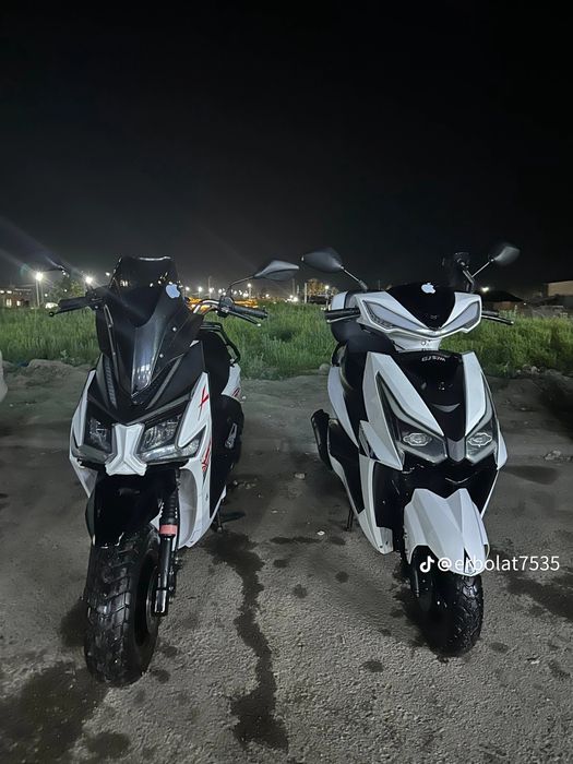 Скутер М8  Веном