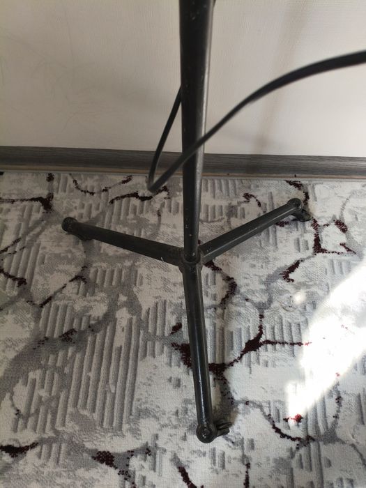 Светильник торшер в стиле хайтек