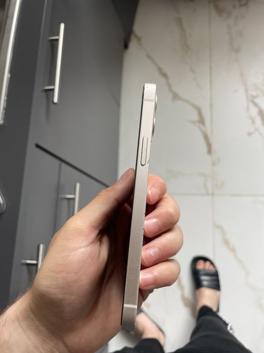 iPhone 12 white -128 GB