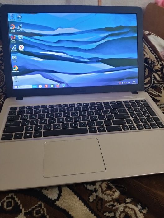 Продам ноутбук Asus