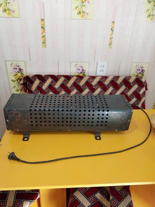 Обогреватель в хорошем состоянии на 220 V