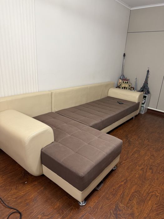 Продам диван 3.20 см