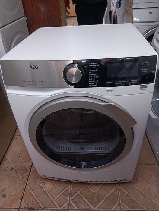 Сушилня с термопомпа АЕГ Aeg Series 9000 A+++  8кг 2 години гаранция!