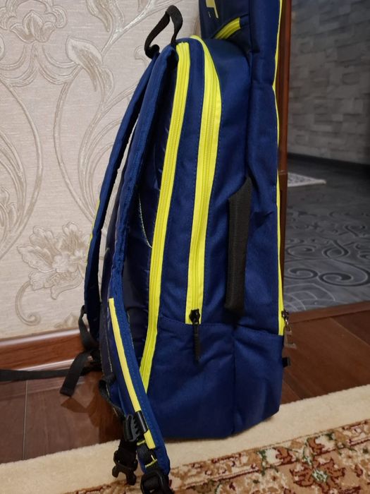 Продам рюкзак для тенниса