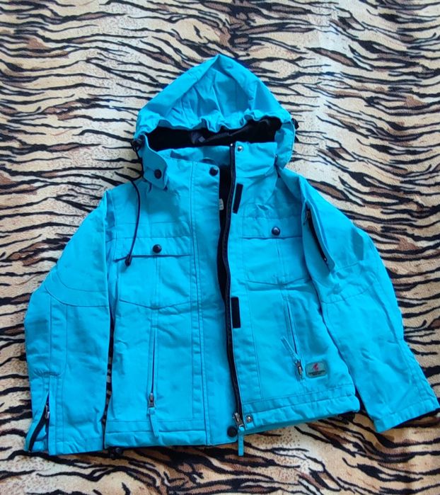 Продам детские вещи