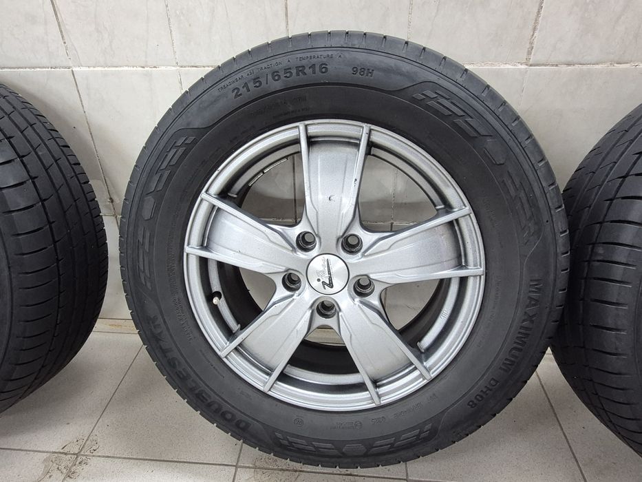 Комплект на Рено Дастер и другие