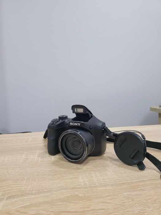 Фотоаппарат Sony Cyber-shot DSC-H100