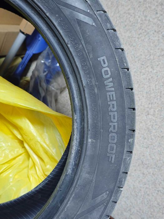 Употребявани летни гуми Nokian Powerproof с размер 245/45/18