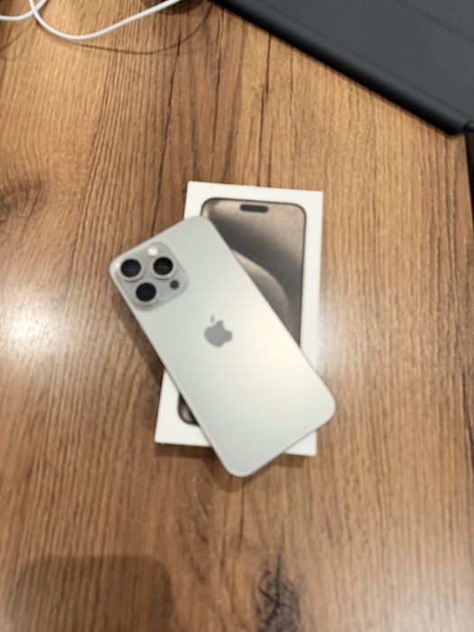 iPhone 15 pro max 1 TB