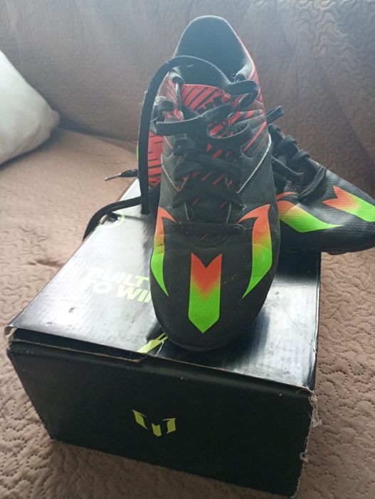 Бутонки Adidas Messi