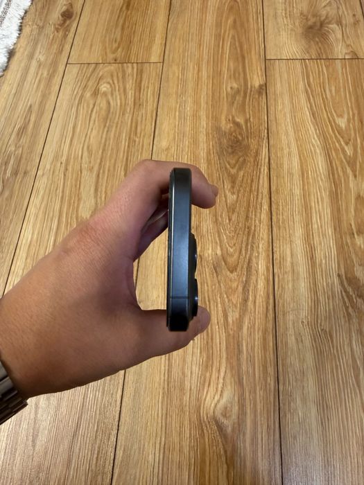 Продам или обмен IPhone 15 pro