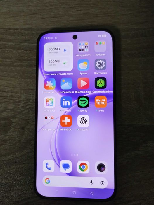 Чисто ново Oppo reno 16 pro