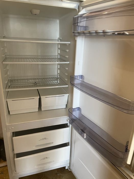 Продам холодильник Бирюса