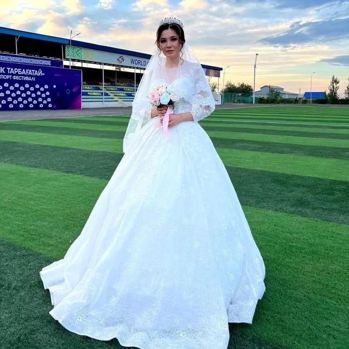 Продается свадебное платье