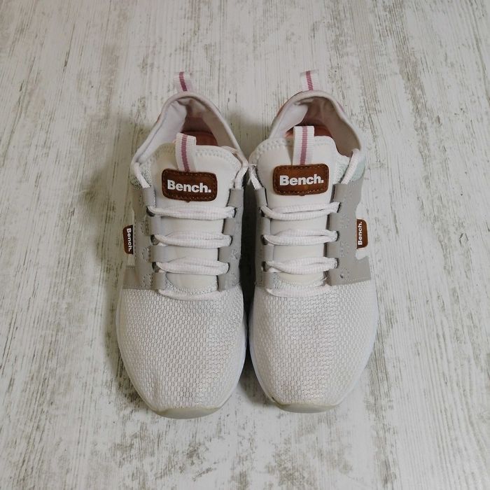 Дамски маратонки Bench 37