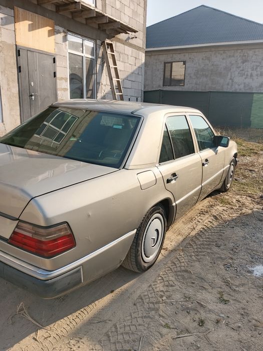 Продам Мерседес w124