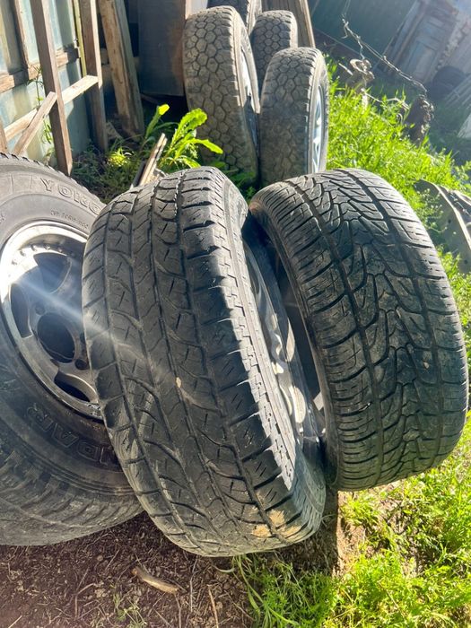 Продам  запаски на крузак 100 lx 470