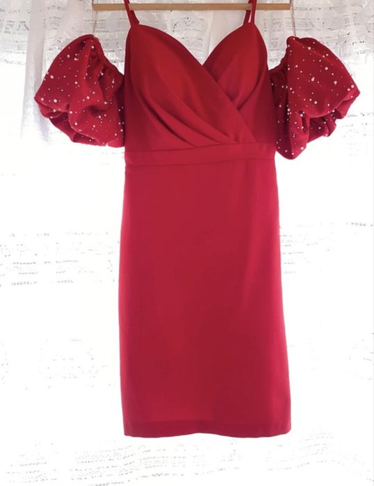 Vand rochie ocazie