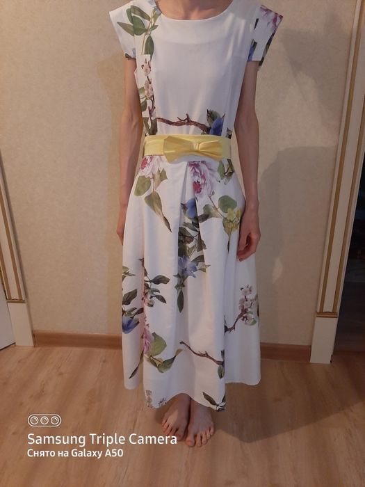 Платья женские 2 щт