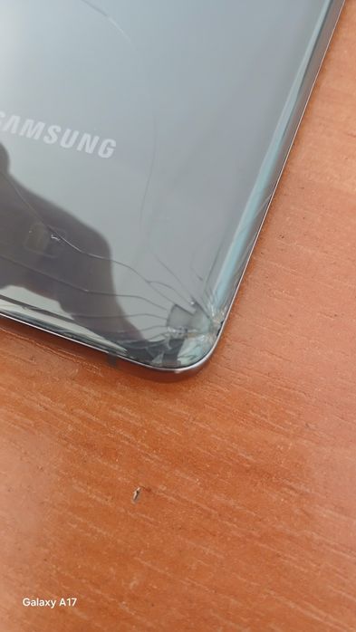 Продам Samsung s20 ultra
