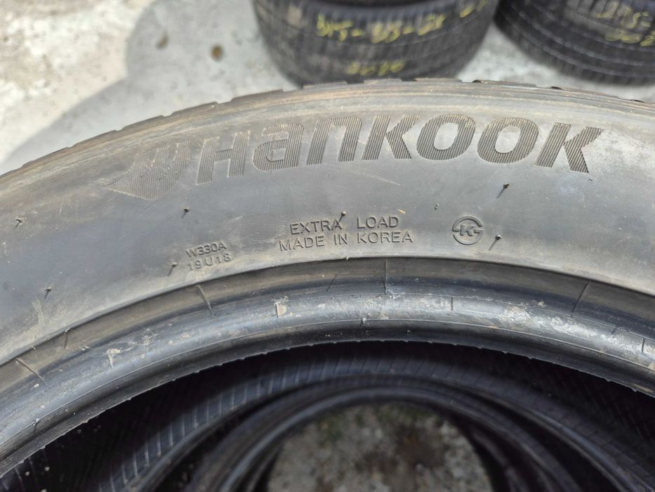 2 Anvelope M+S IARNA - 235/55/20 105V - Hankook Winter I*CEPT EVO 3 X - CA NOU - DOT 2023 !