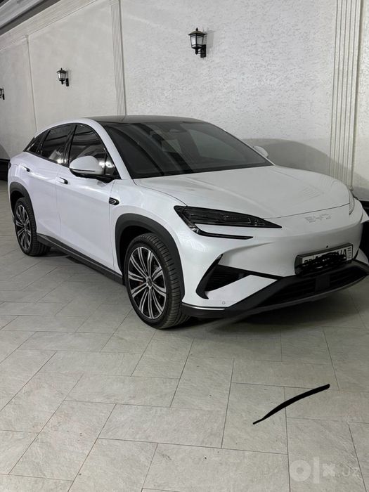BYD SEALION 7 4 AWD офицальный