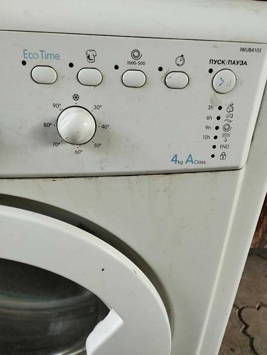 Продам стиральную машинку