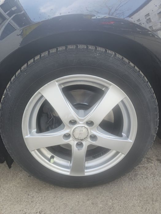 Jante aluminiu Dezent R16 5x108