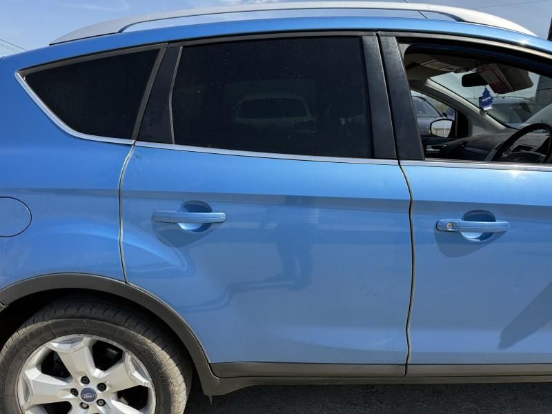 Portiera Usa spate dreapta Ford Kuga SUV culoare albastra