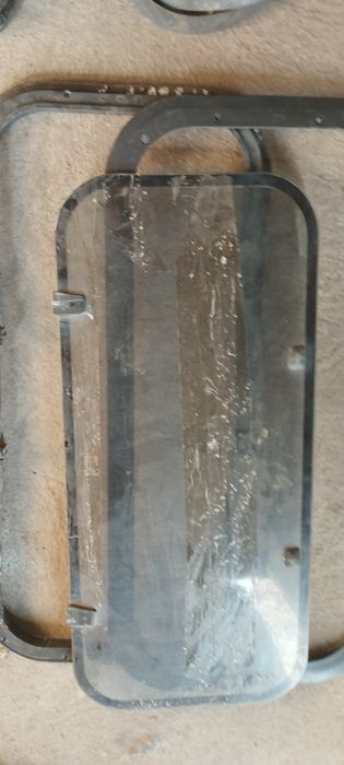 Продам крепления баллонов Метан