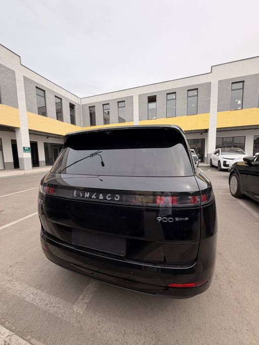 Lynk&co 900 1.5l