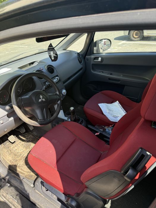 Mitsubishi Colt CZC3 an 2006 1.3 benzina