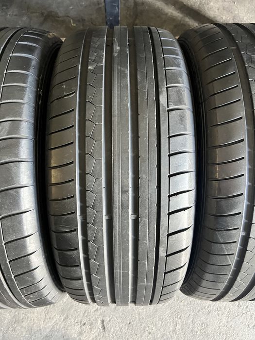 4 anvelope vara 245/50/18 , Dunlop , RunFlat !