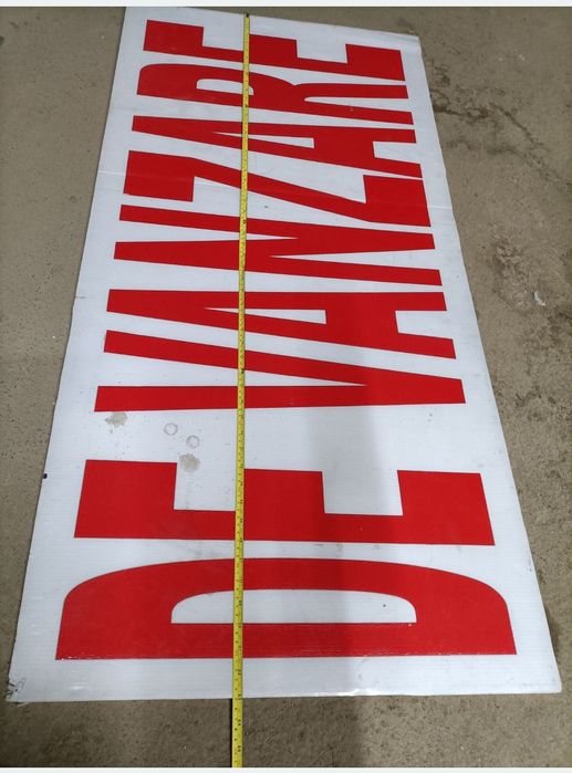 Panou publicitar din policarbonat 135/65 cm + - de 0,8 , accept schimb