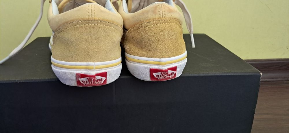 Обувки  VANS  Много  добро състояние
