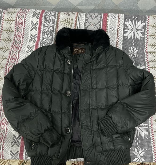 Продам весеннюю куртку