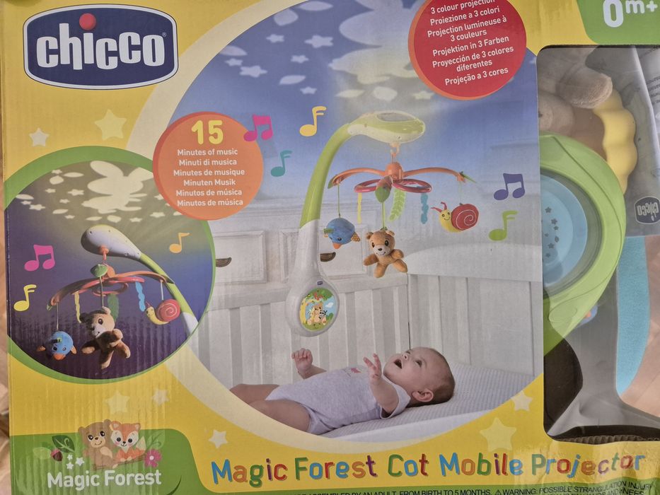 Музикална въртележка за детско креватче с проекция Chicco