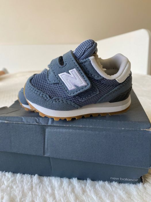 Бебешки маратонки new balance