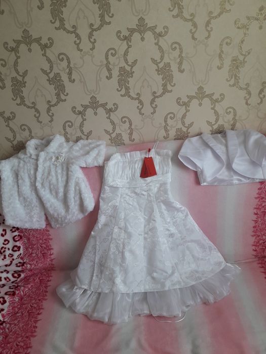 Платье на девочку.