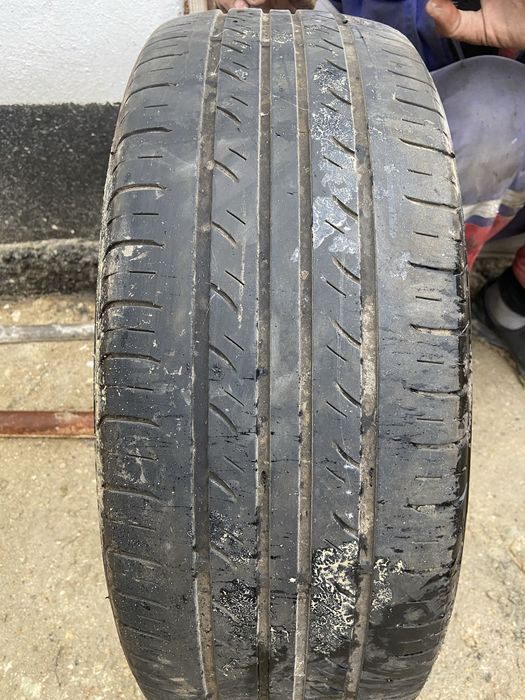 Шина бу winda R16