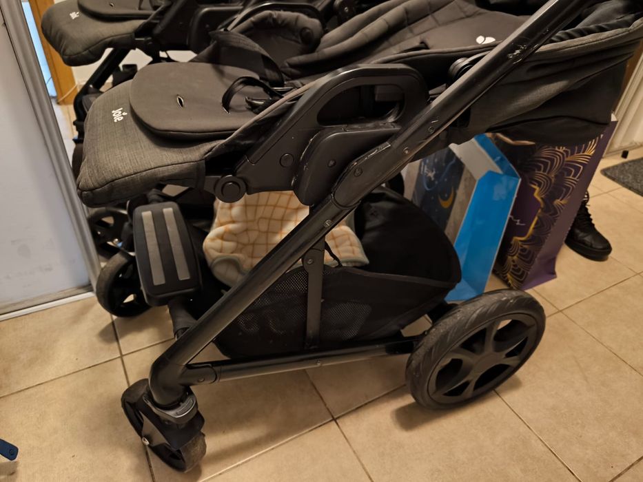 Carucior Joie Chrome dlx cu varianta sport si landou